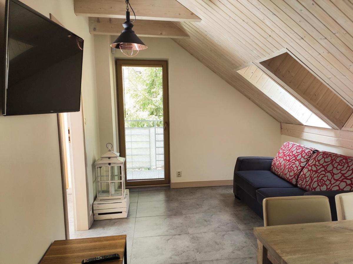 Mazursko - Komfortowe Apartamenty Nad Jeziorem, Sauna, Kominki Na Parterze Kretowiny Exterior photo